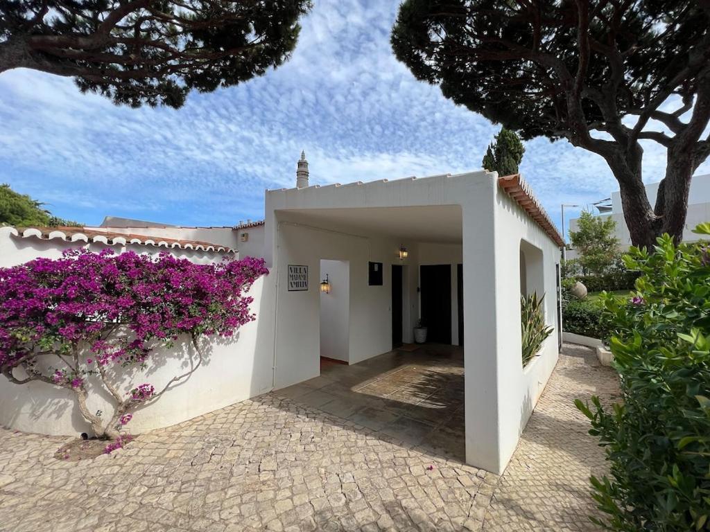 Traditional 3 Bedroom Villa With Great Pool In The Heart Of 발도로보 외부 사진